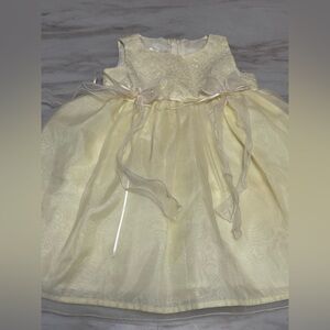 Biscotti faint yellow formal dress size 24 months